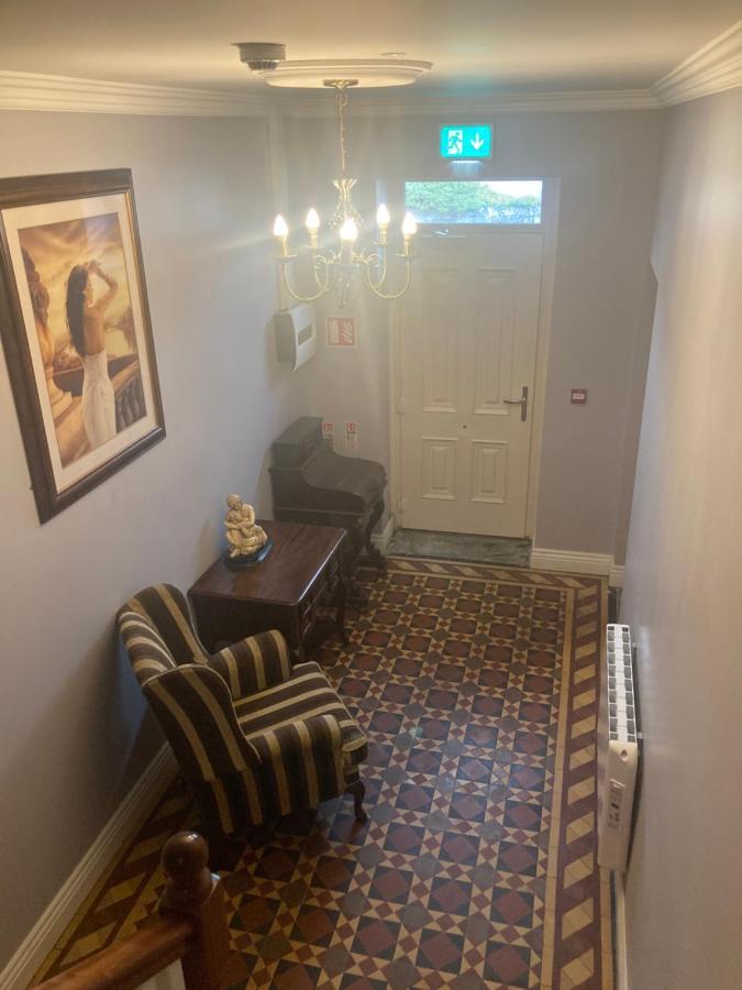 Mcnulty'S Guest House Enniscrone Extérieur photo