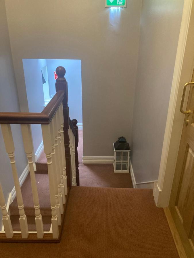 Mcnulty'S Guest House Enniscrone Extérieur photo