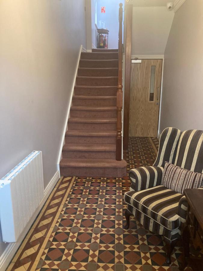 Mcnulty'S Guest House Enniscrone Extérieur photo
